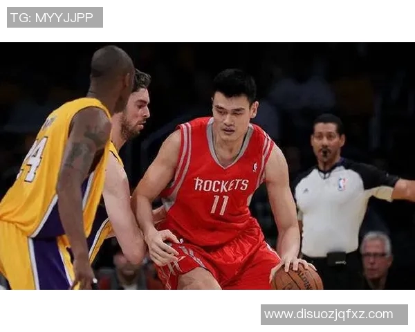 姚明带领球队夺冠外援的精彩表现与背后故事揭秘 姚明带领球队夺冠外援的精彩表现与背后故事揭秘