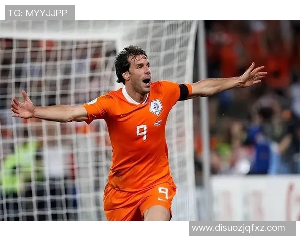 当代荷兰足球明星阵容全解析及其在国际赛场上的表现与成就 当代荷兰足球明星阵容全解析及其在国际赛场上的表现与成就